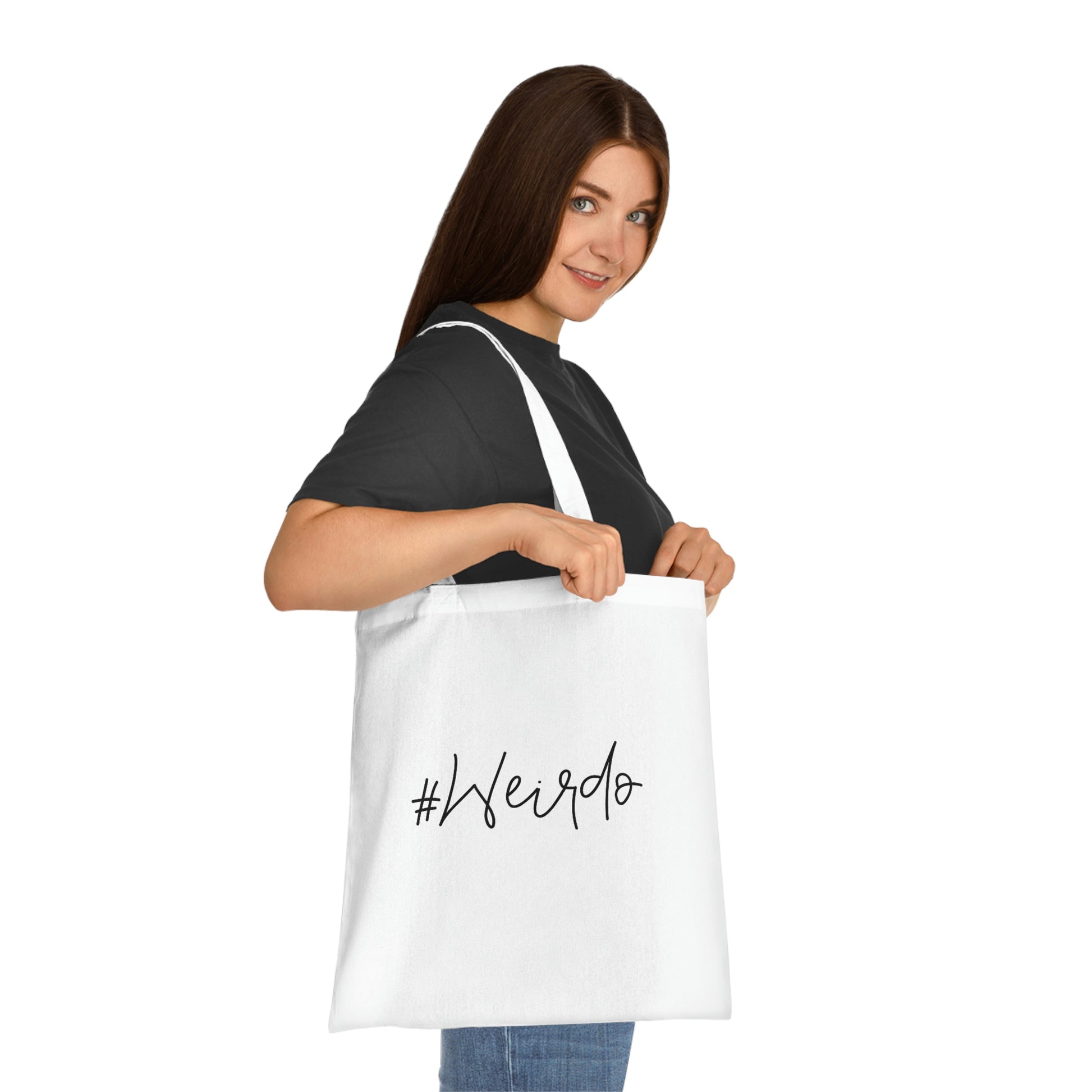 Weirdo | This white, basic and 100% cotton tote bag is ideal for when you go shopping and don’t wanna buy plastic bags. Our #weirdo meme is printed at the front of the bag.